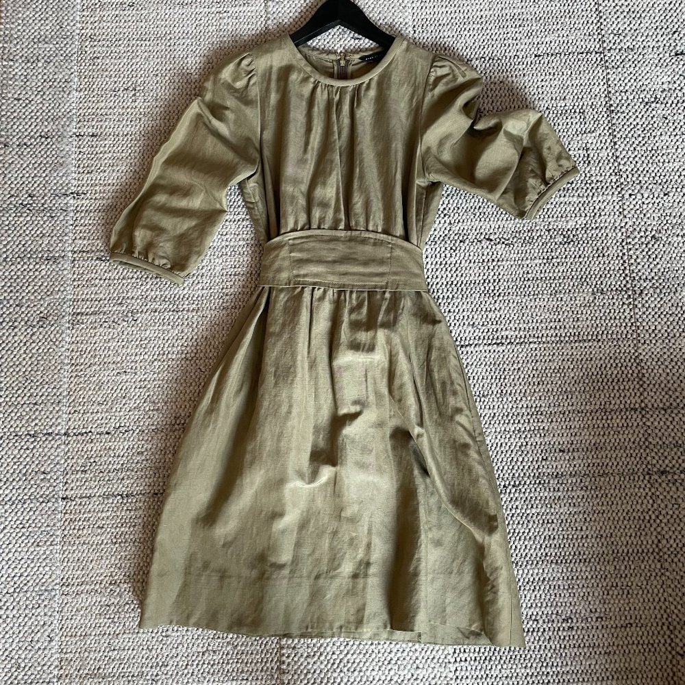 Marc by Marc Jacobs green linen/silk blend dress. Size 2